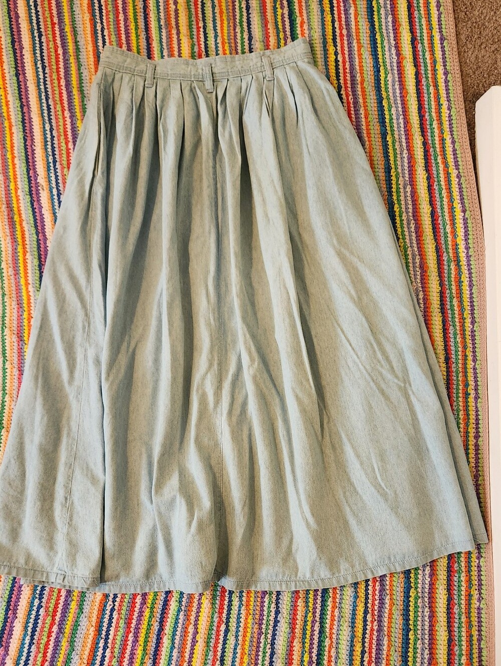 Vintage 1980s Levi’s Dockers 100% Cotton Chambray Midi Skirt - Picture 12 of 16